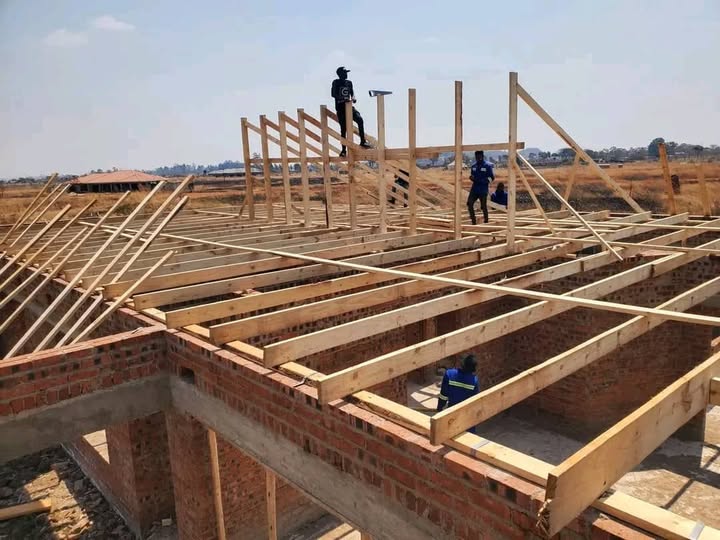 Roof Truss Installation